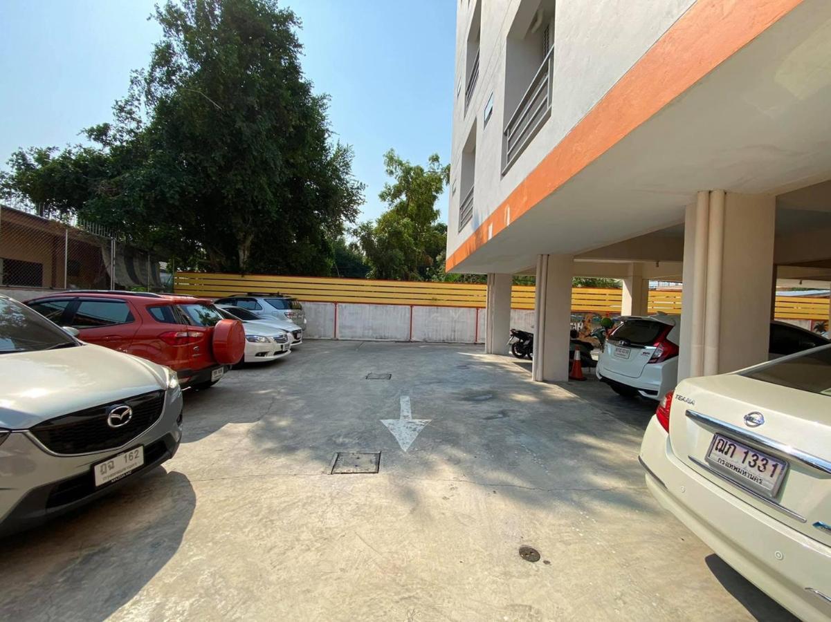 V At Bangsaen Hotel Ngoại thất bức ảnh