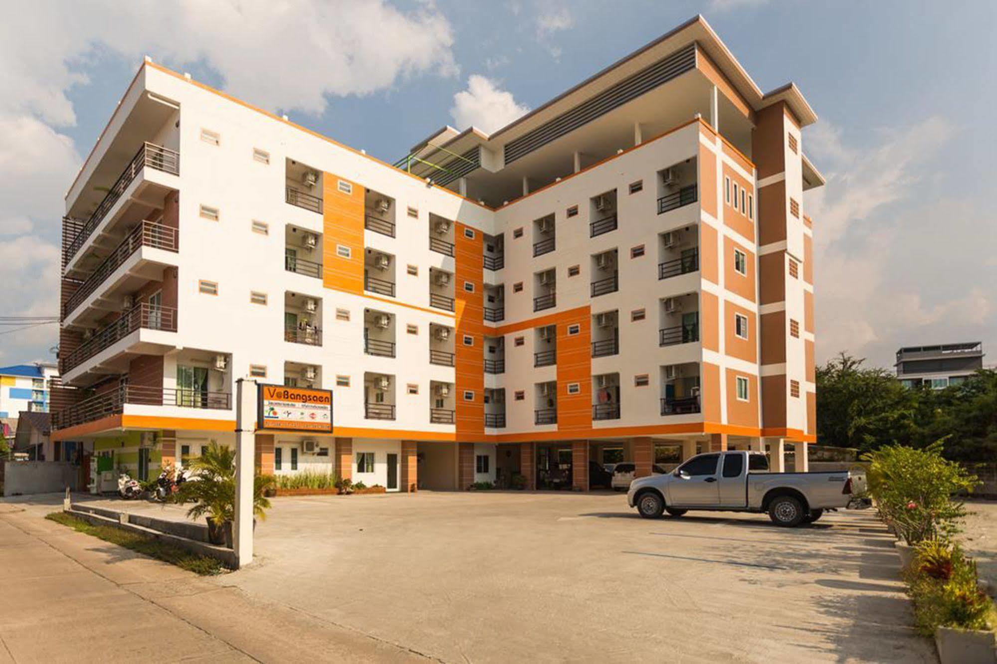 V At Bangsaen Hotel Ngoại thất bức ảnh